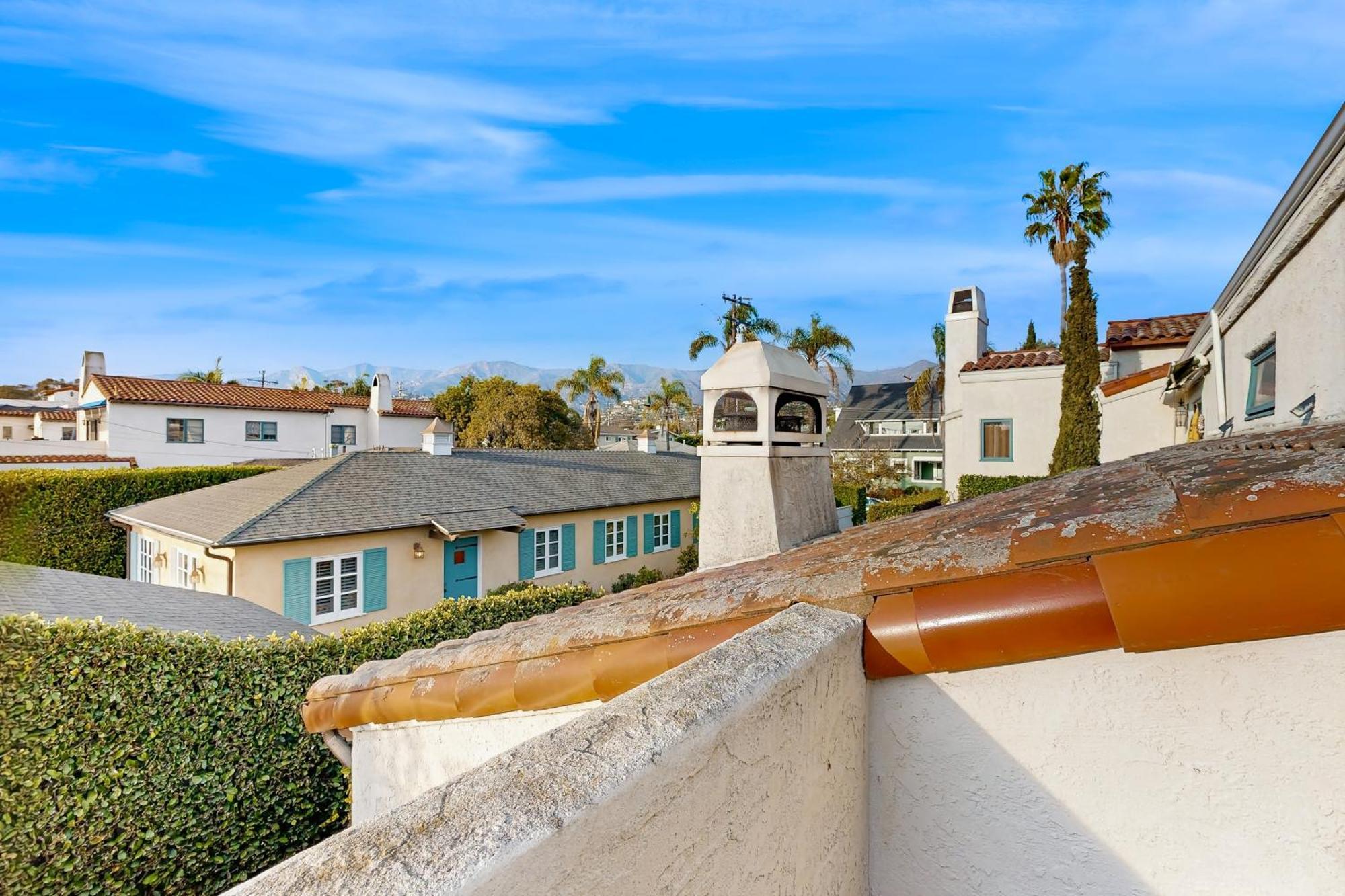 Sunny'S Santa Barbara Beach House Exterior photo