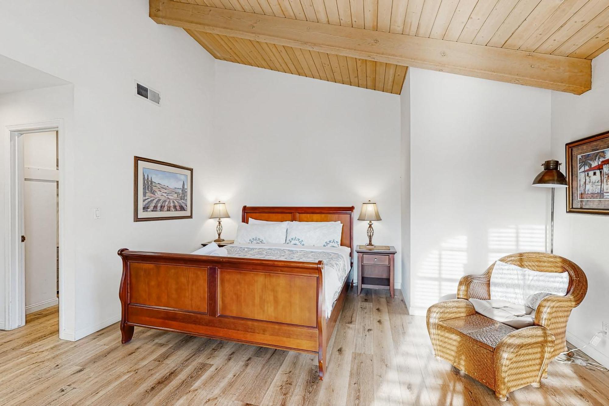 Sunny'S Santa Barbara Beach House Exterior photo