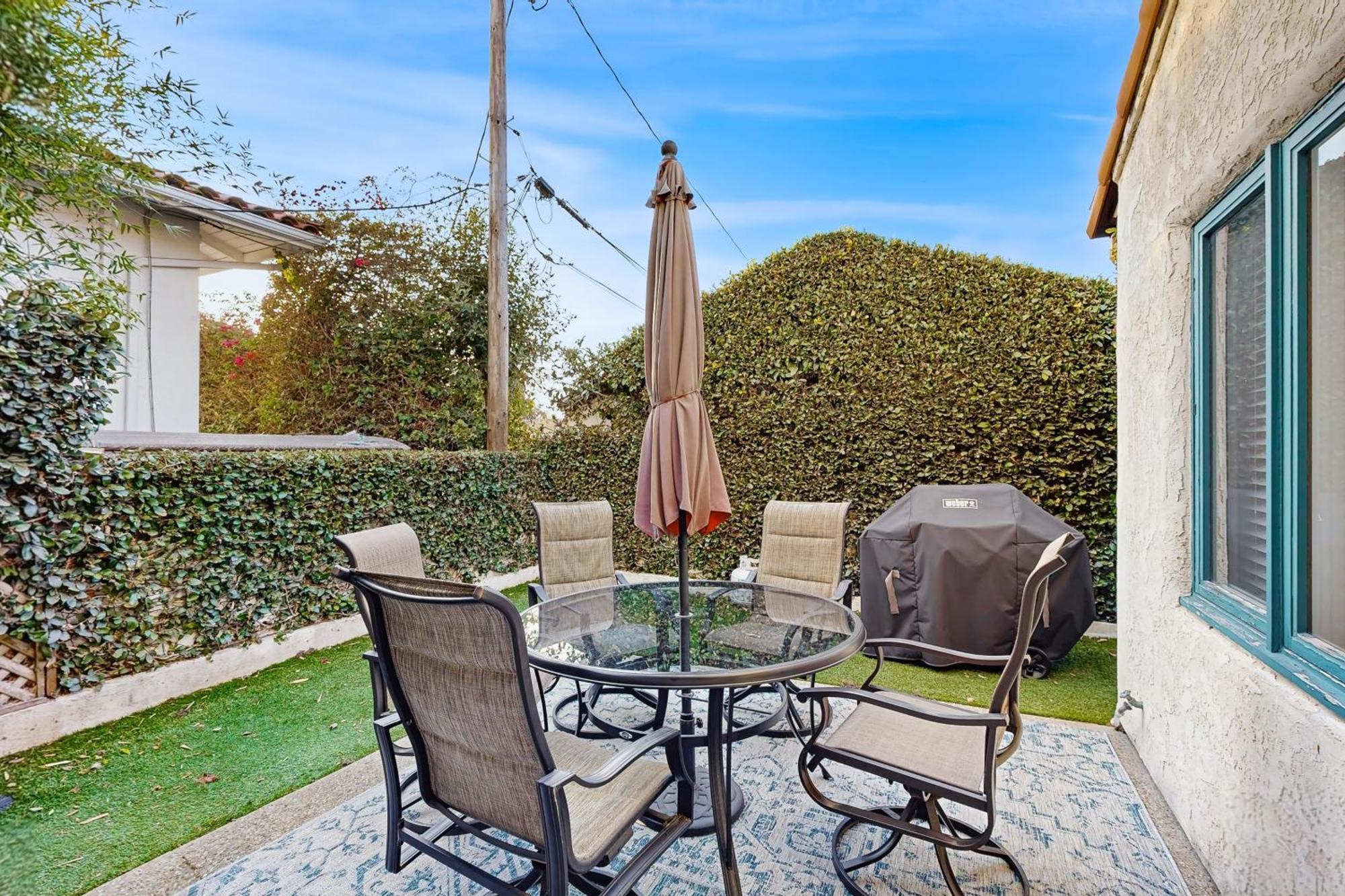 Sunny'S Santa Barbara Beach House Exterior photo