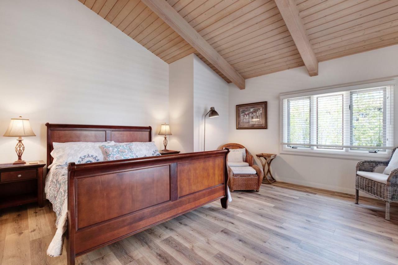 Sunny'S Santa Barbara Beach House Exterior photo